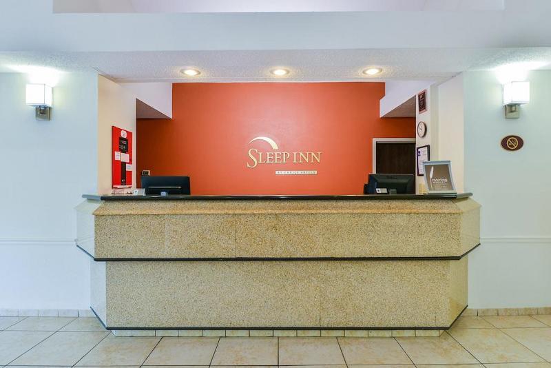Sleep Inn & Suites Port Charlotte-Punta Gorda Экстерьер фото